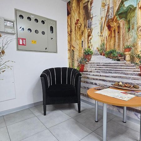 Hostel Canto روس المظهر الخارجي الصورة