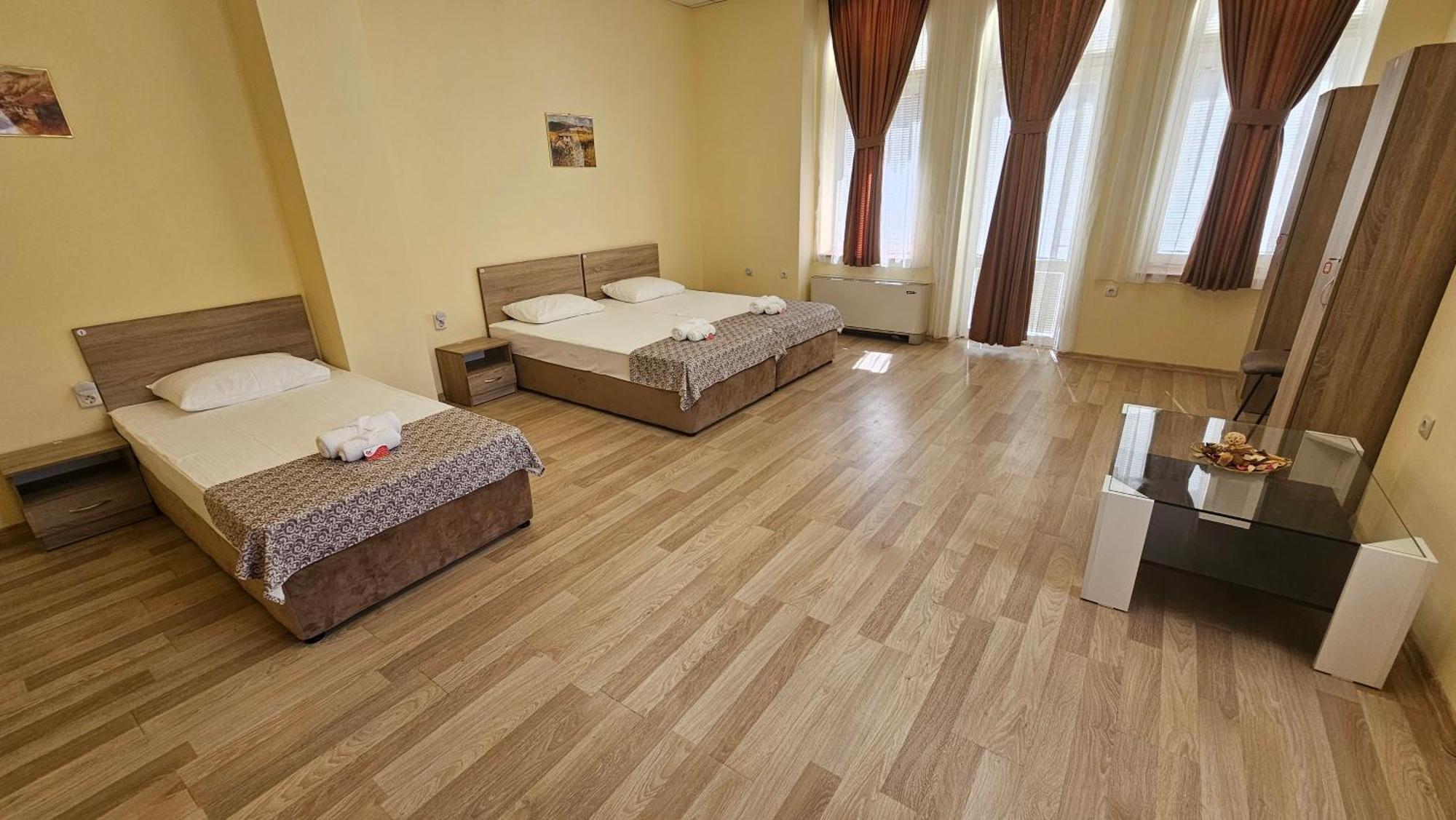 Hostel Canto روس المظهر الخارجي الصورة