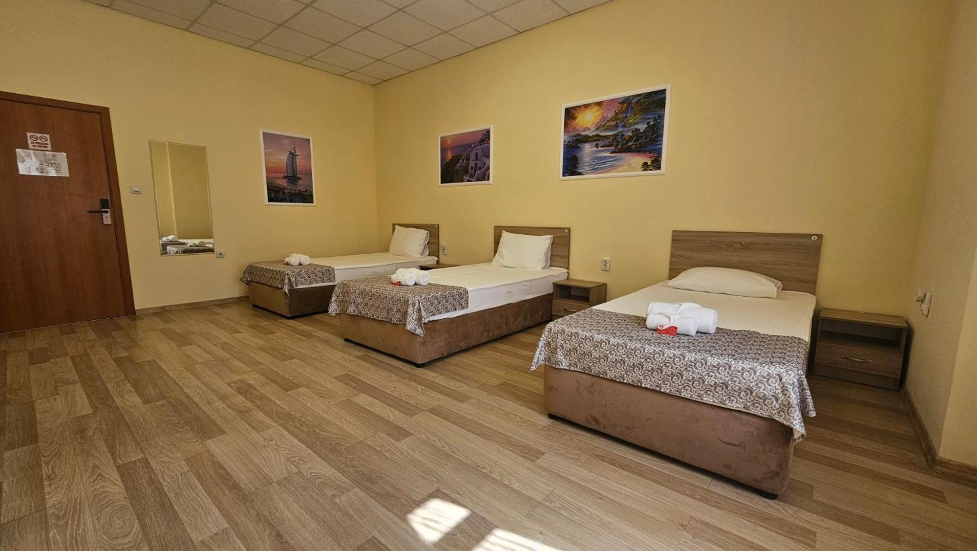 Hostel Canto روس المظهر الخارجي الصورة